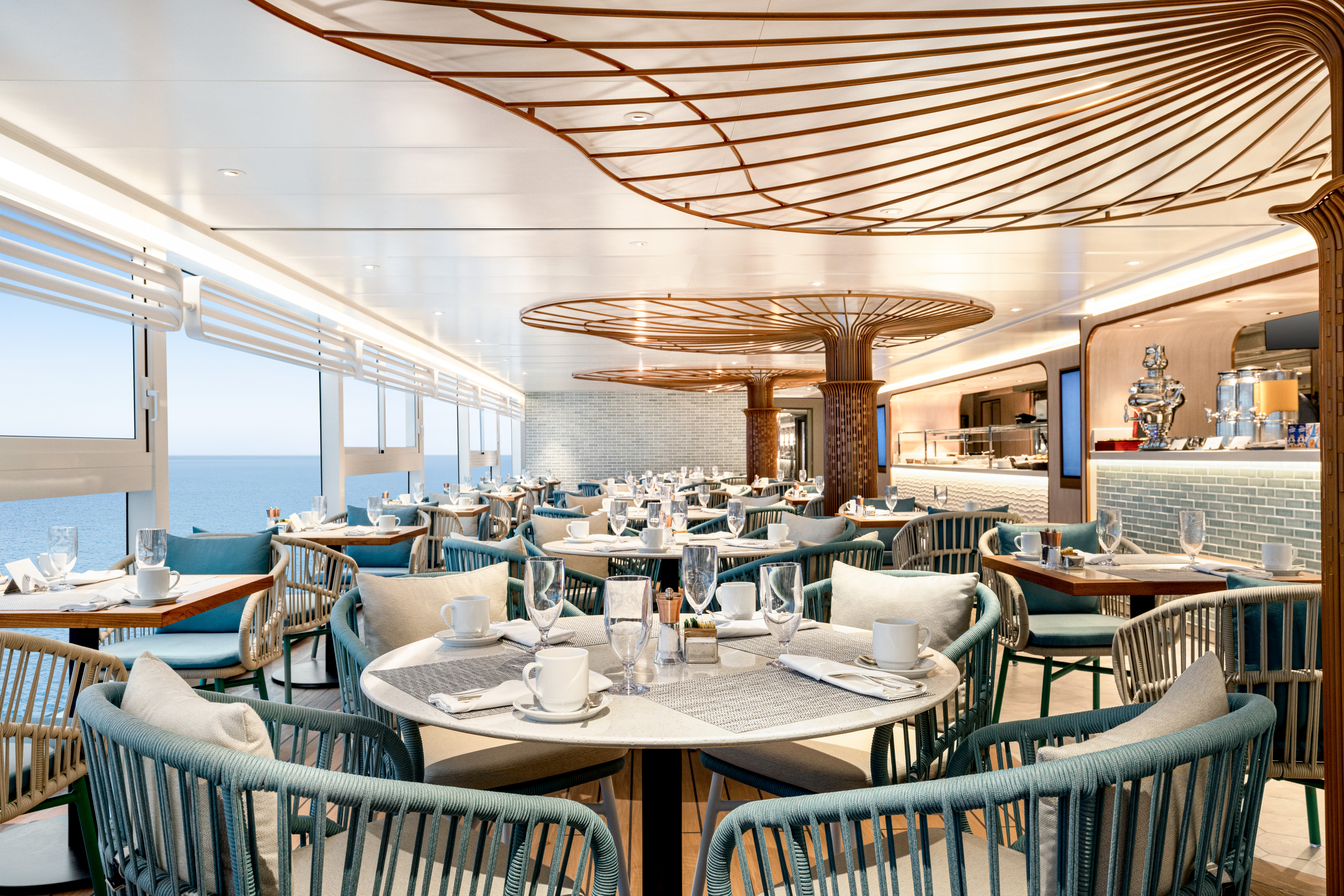 Oceania Allura - Waves Grill